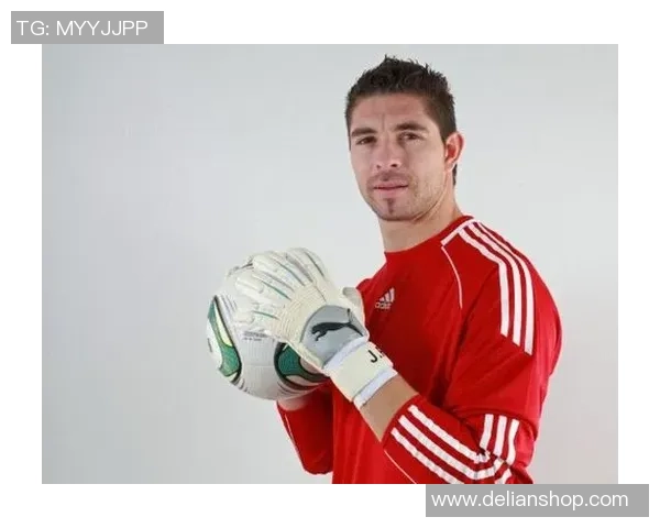 足球明星留胡子的魅力与风格解析探讨他们的个性与足球场上的表现 足球明星留胡子的魅力与风格解析探讨他们的个性与足球场上的表现